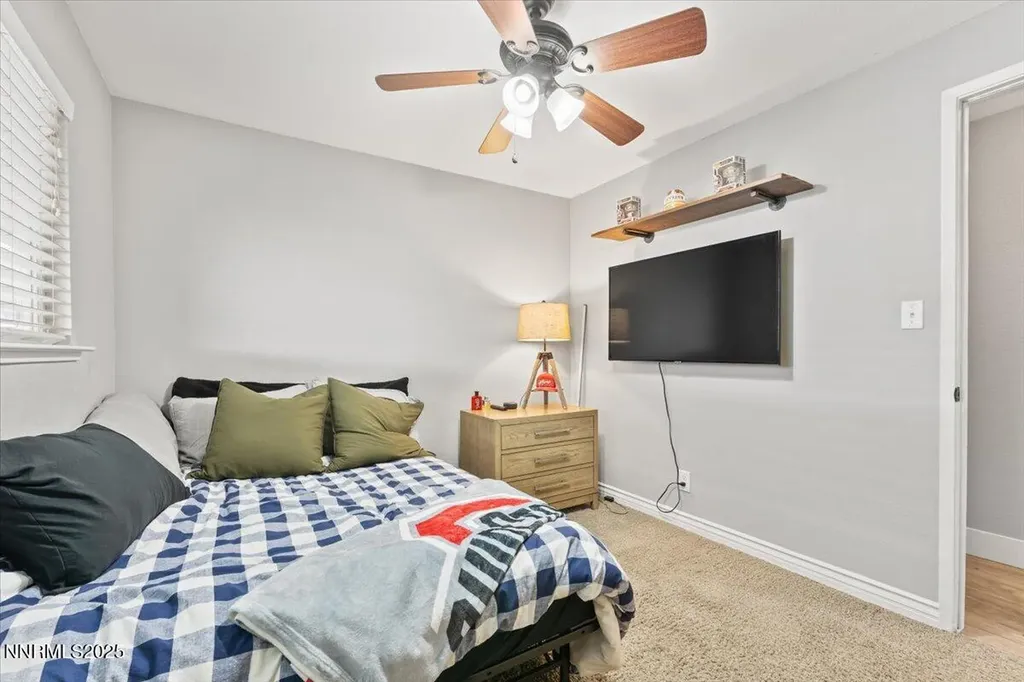 5490 Dolores Sparks NV 89436
