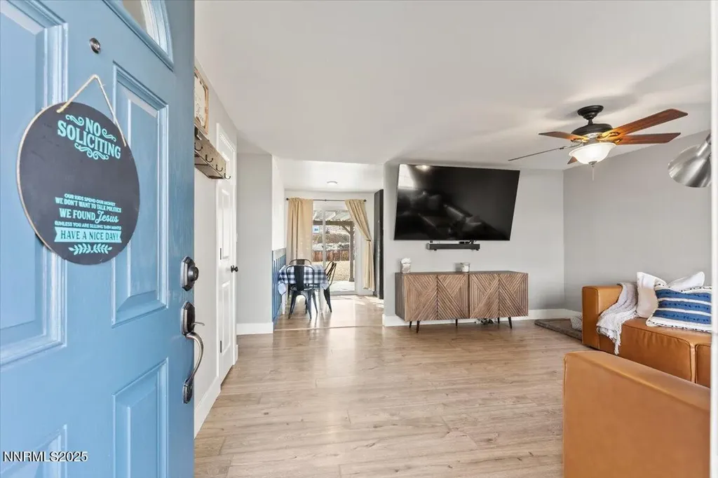 5490 Dolores Sparks NV 89436