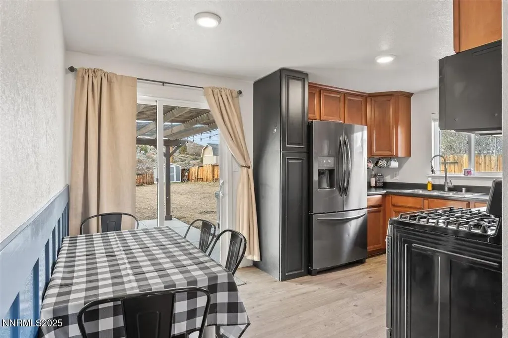 5490 Dolores Sparks NV 89436