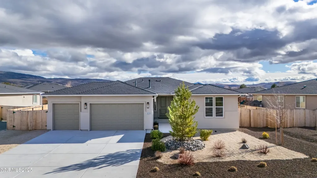 10376 Penasquitos Spanish Springs NV 89441