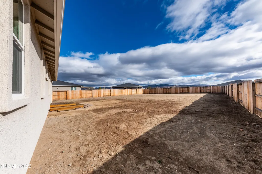 10376 Penasquitos Spanish Springs NV 89441