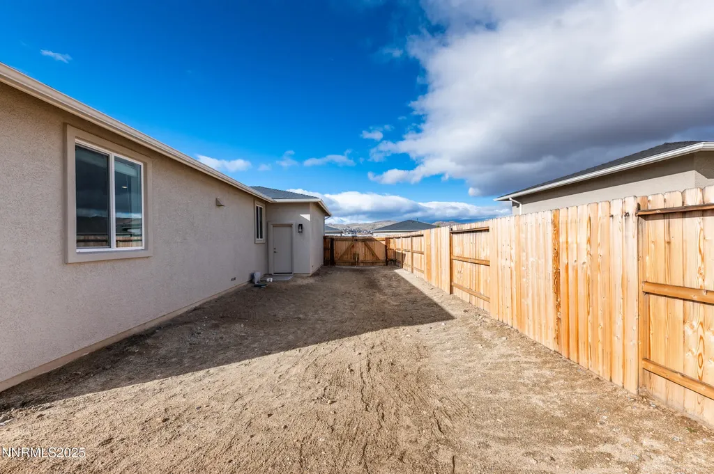 10376 Penasquitos Spanish Springs NV 89441