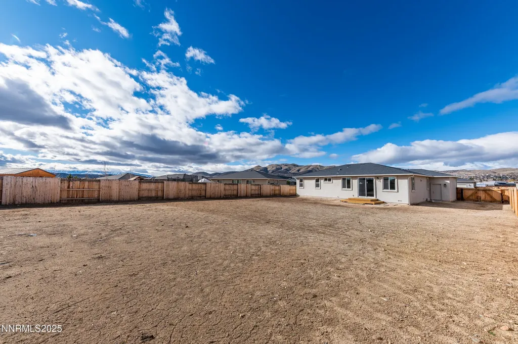 10376 Penasquitos Spanish Springs NV 89441