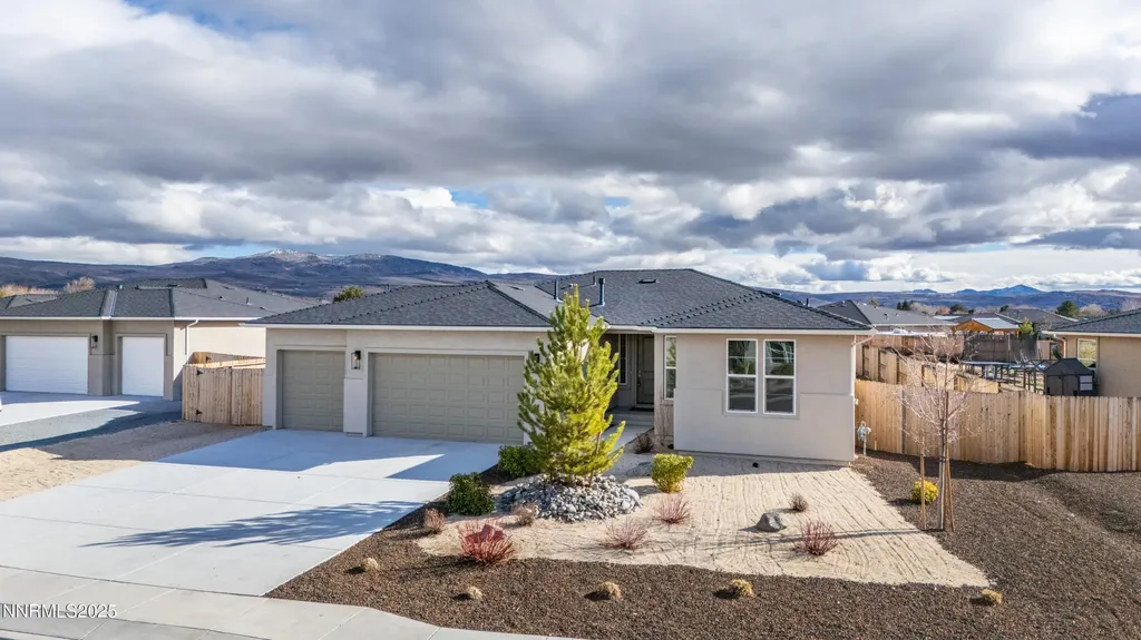 10376 Penasquitos Spanish Springs NV 89441