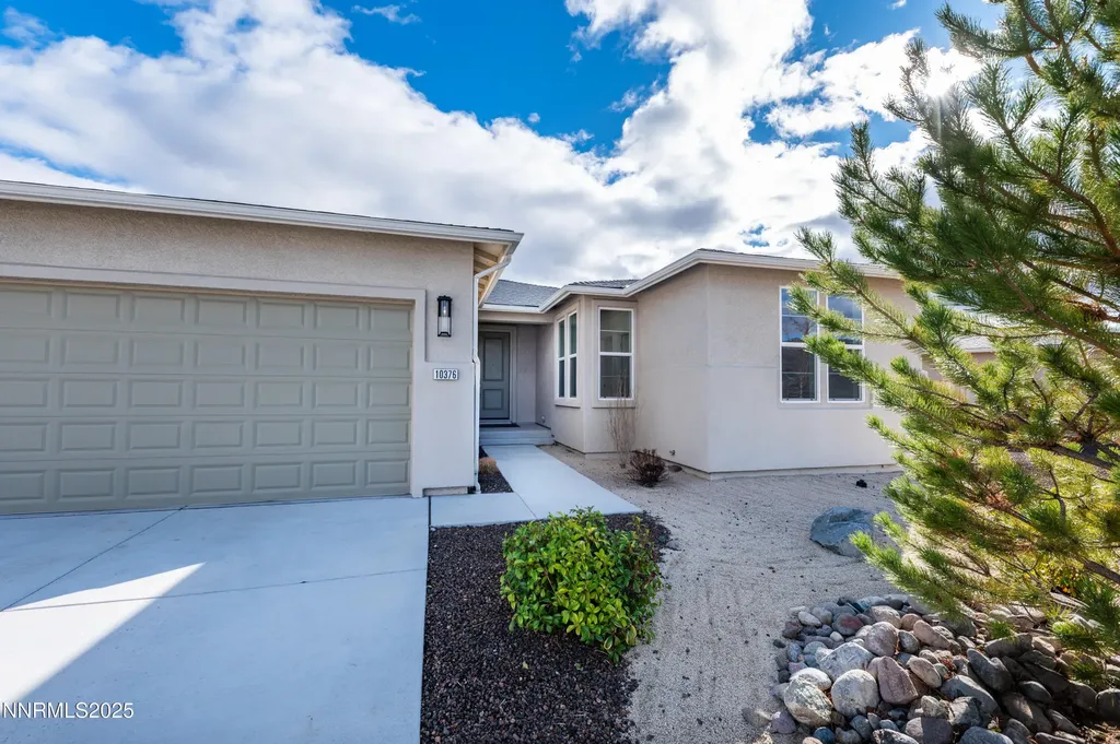 10376 Penasquitos Spanish Springs NV 89441