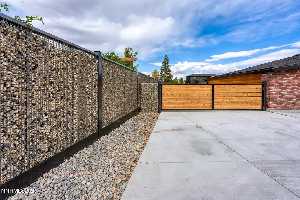 2395 Watt Reno NV 89509