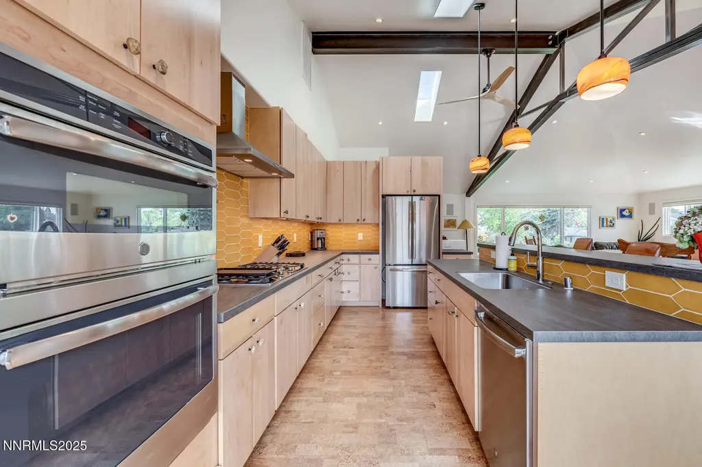 2395 Watt Reno NV 89509