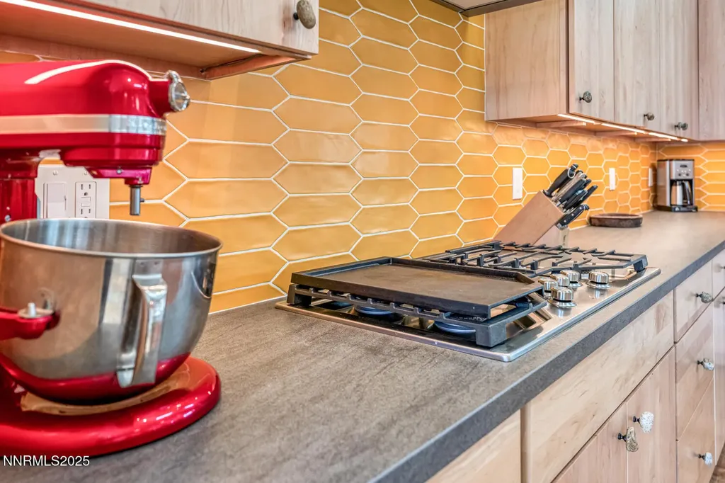 2395 Watt Reno NV 89509