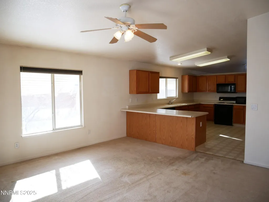 17320 Magnetite Reno NV 89508