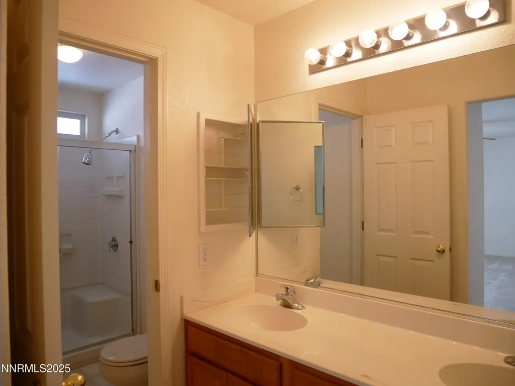 17320 Magnetite Reno NV 89508