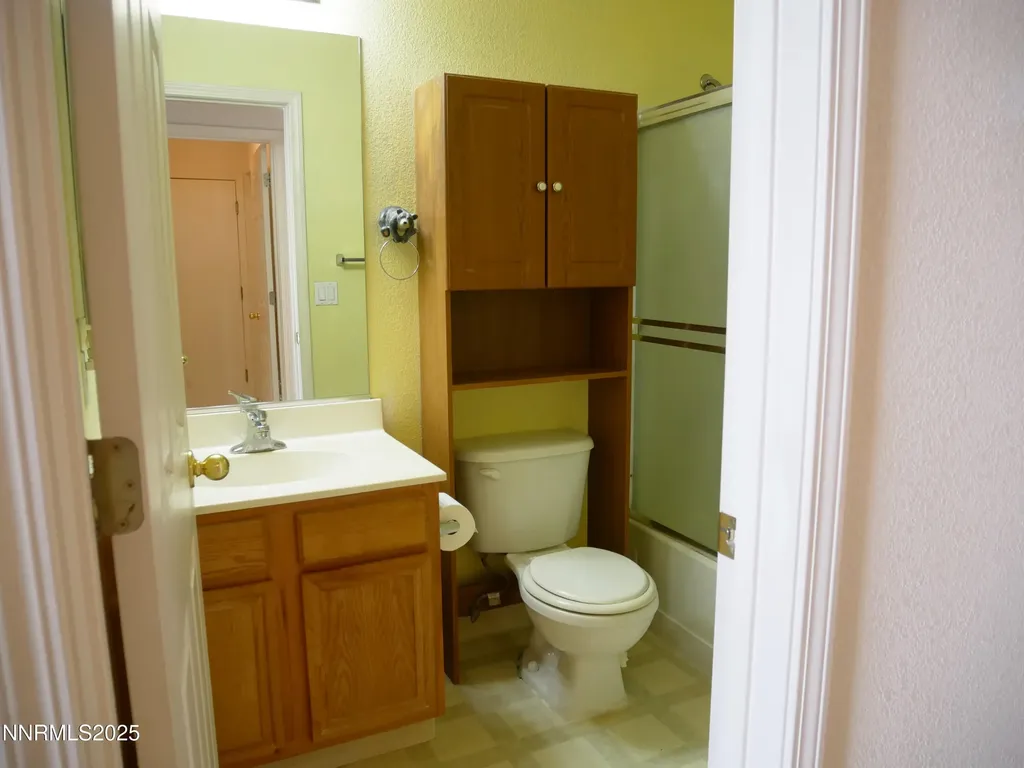 17320 Magnetite Reno NV 89508