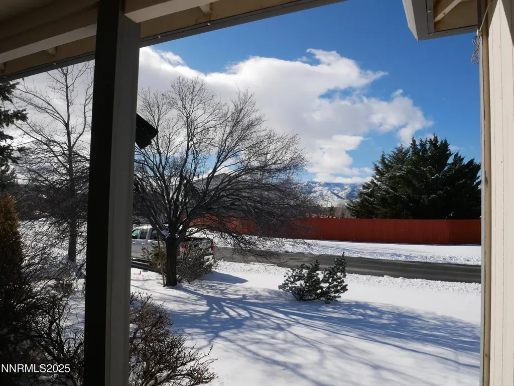 17320 Magnetite Reno NV 89508