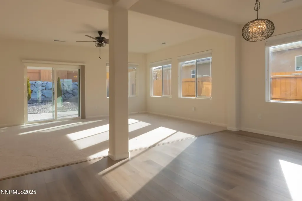 14524 Leiden Reno NV 89506