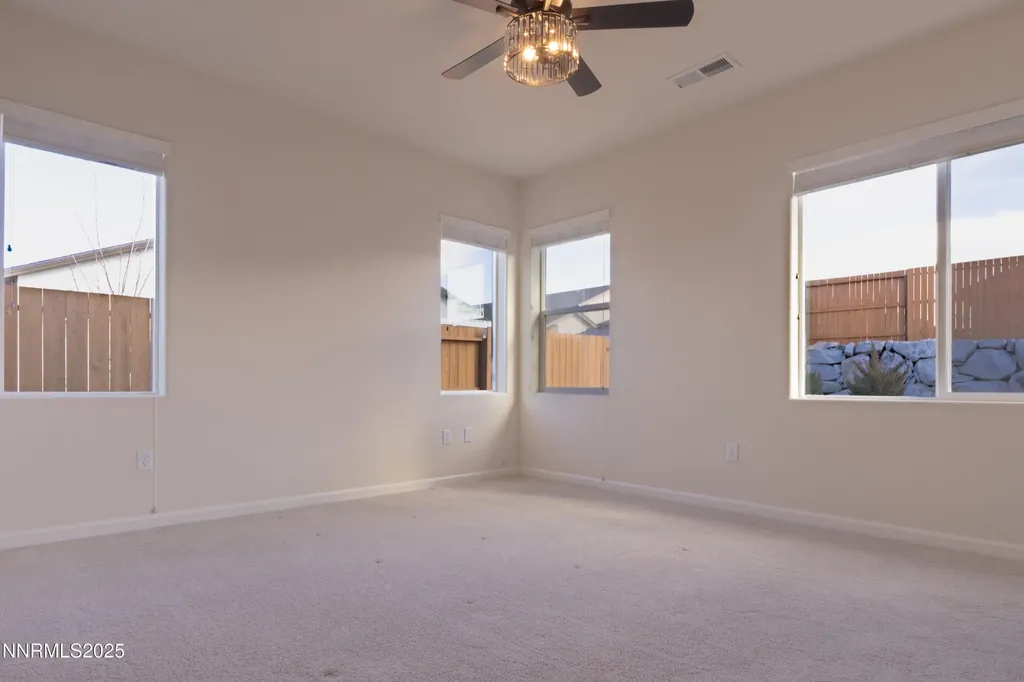 14524 Leiden Reno NV 89506