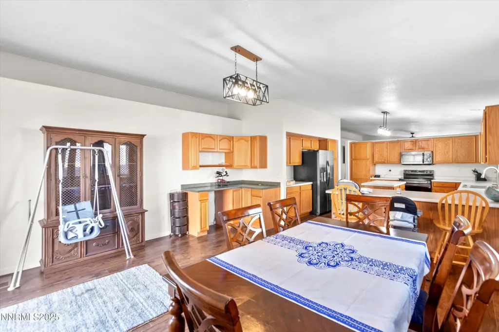 7351 Rubens Sun Valley NV 89433