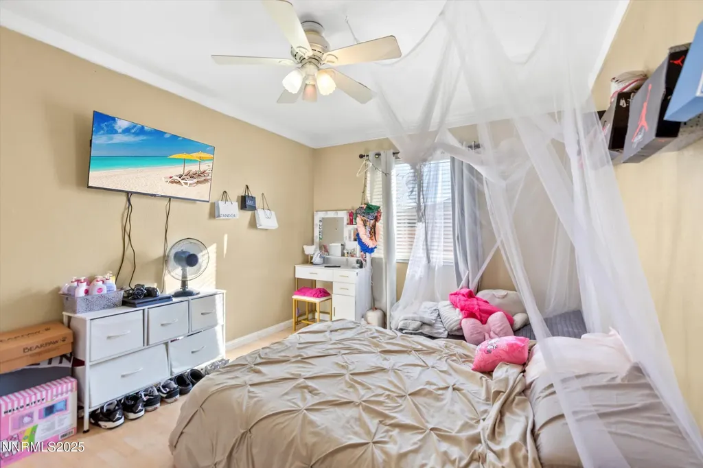 7351 Rubens Sun Valley NV 89433