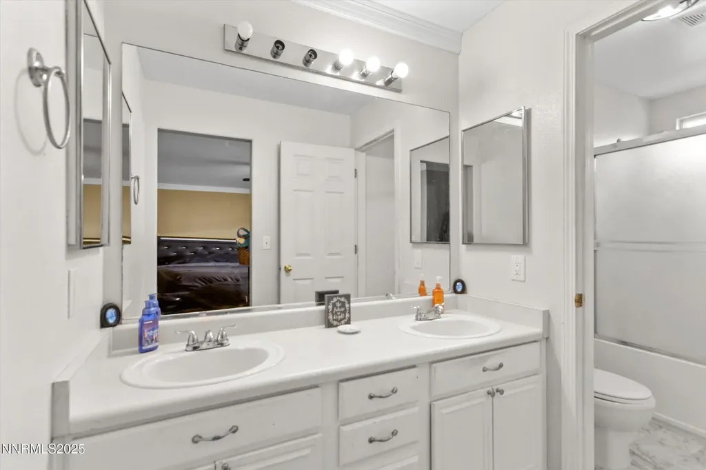 7351 Rubens Sun Valley NV 89433