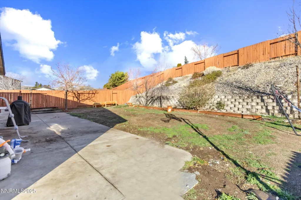 7351 Rubens Sun Valley NV 89433