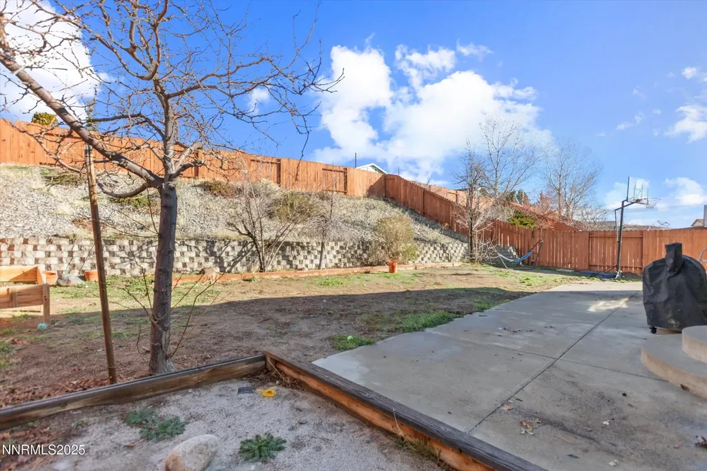 7351 Rubens Sun Valley NV 89433