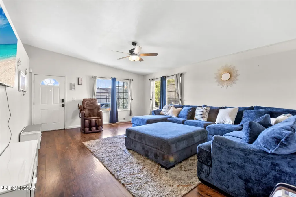 7351 Rubens Sun Valley NV 89433