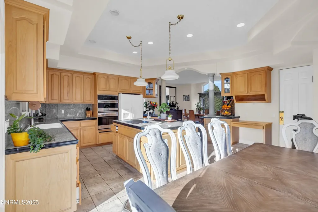 4454 Dant Reno NV 89509