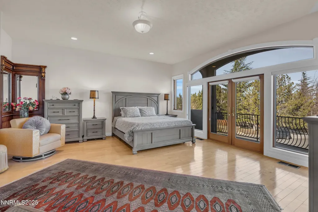 4454 Dant Reno NV 89509