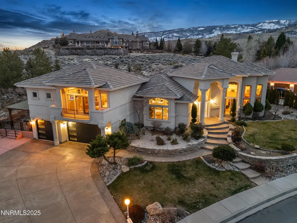 4454 Dant Reno NV 89509