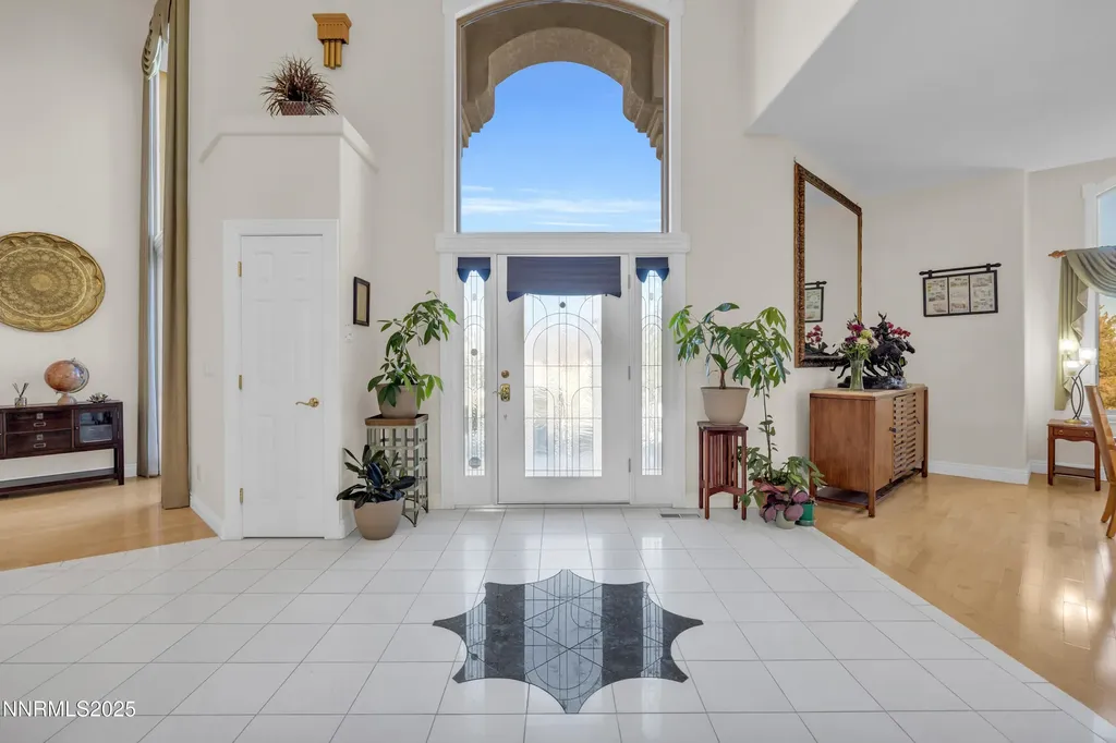 4454 Dant Reno NV 89509