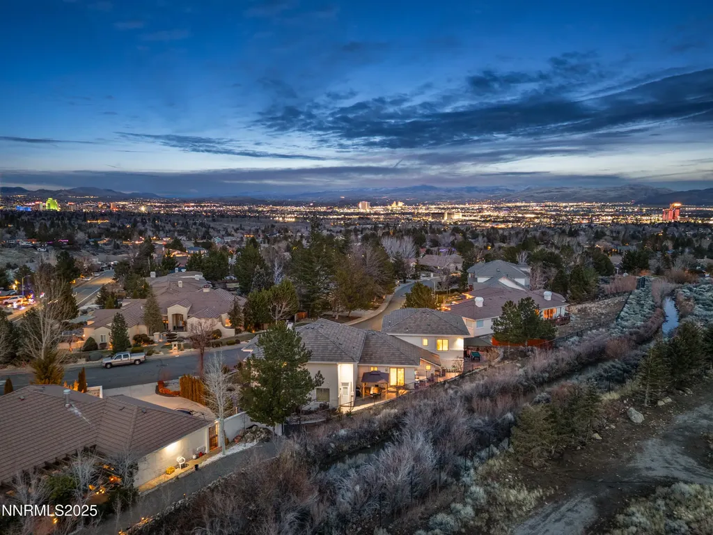 4454 Dant Reno NV 89509