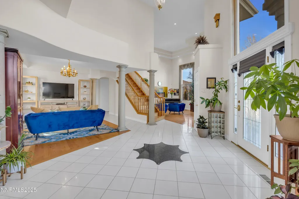 4454 Dant Reno NV 89509