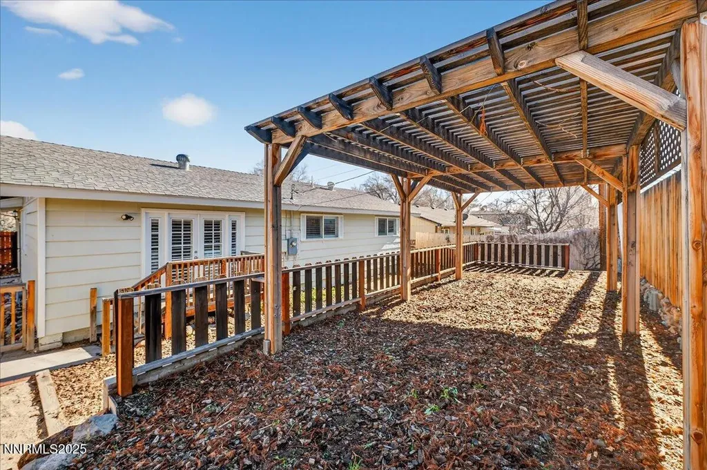 1495 Doric Reno NV 89503