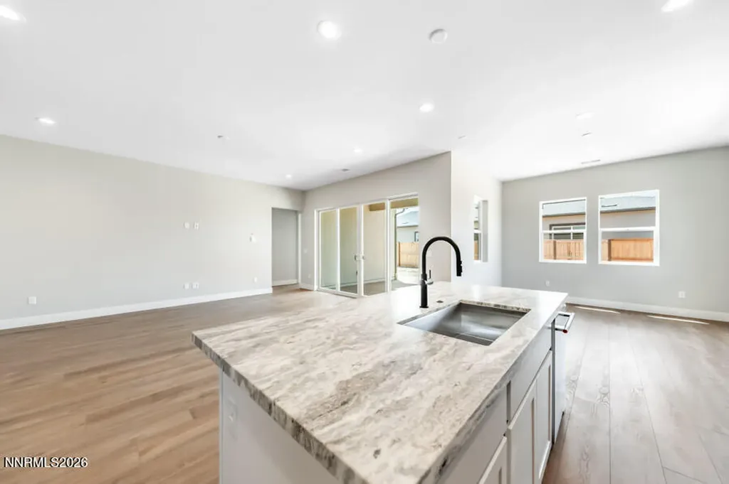 2157 High Lake Sparks NV 89436