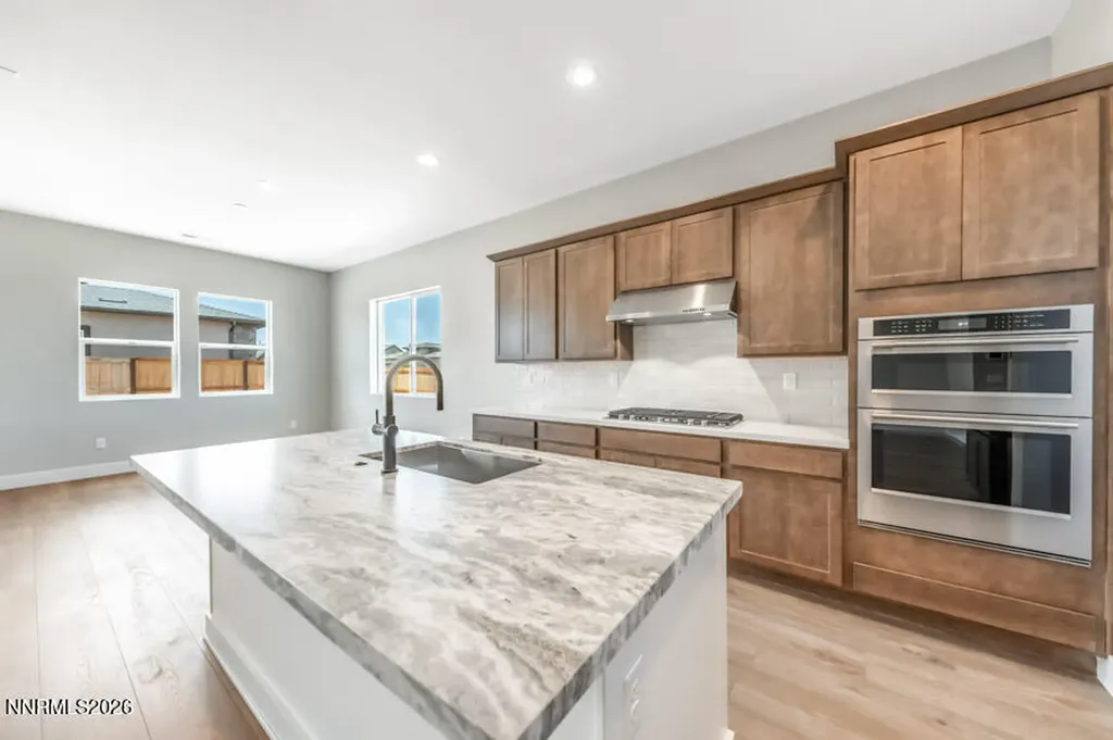 2157 High Lake Sparks NV 89436