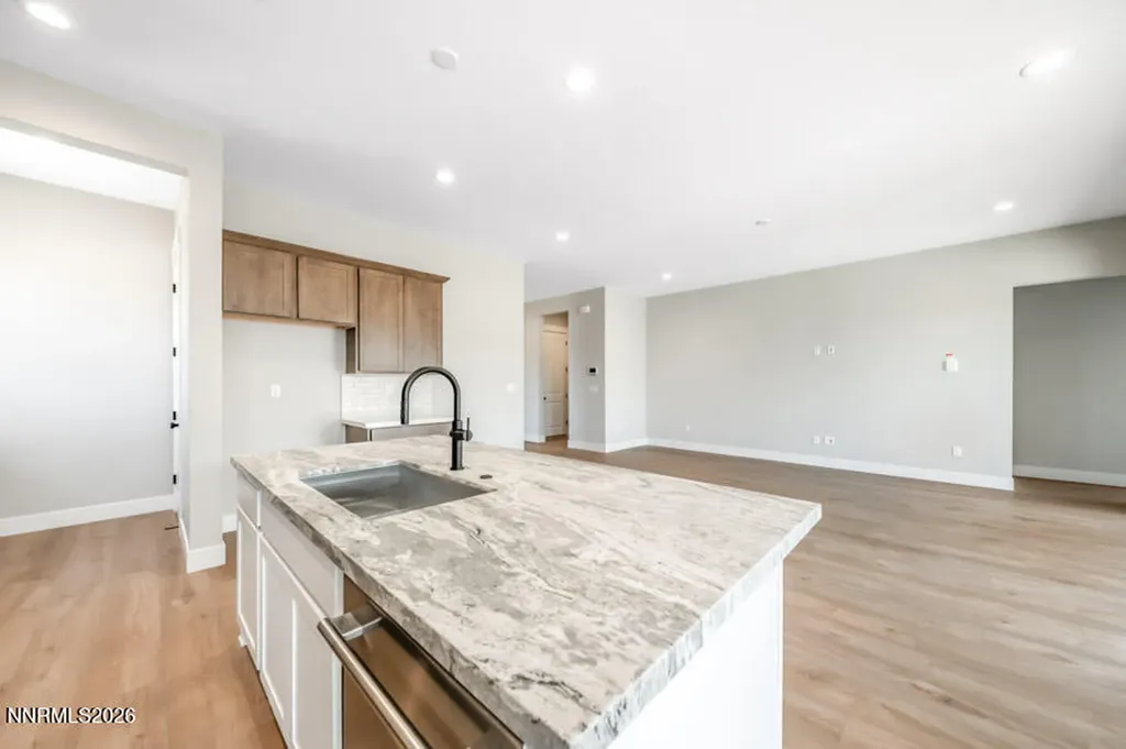 2157 High Lake Sparks NV 89436