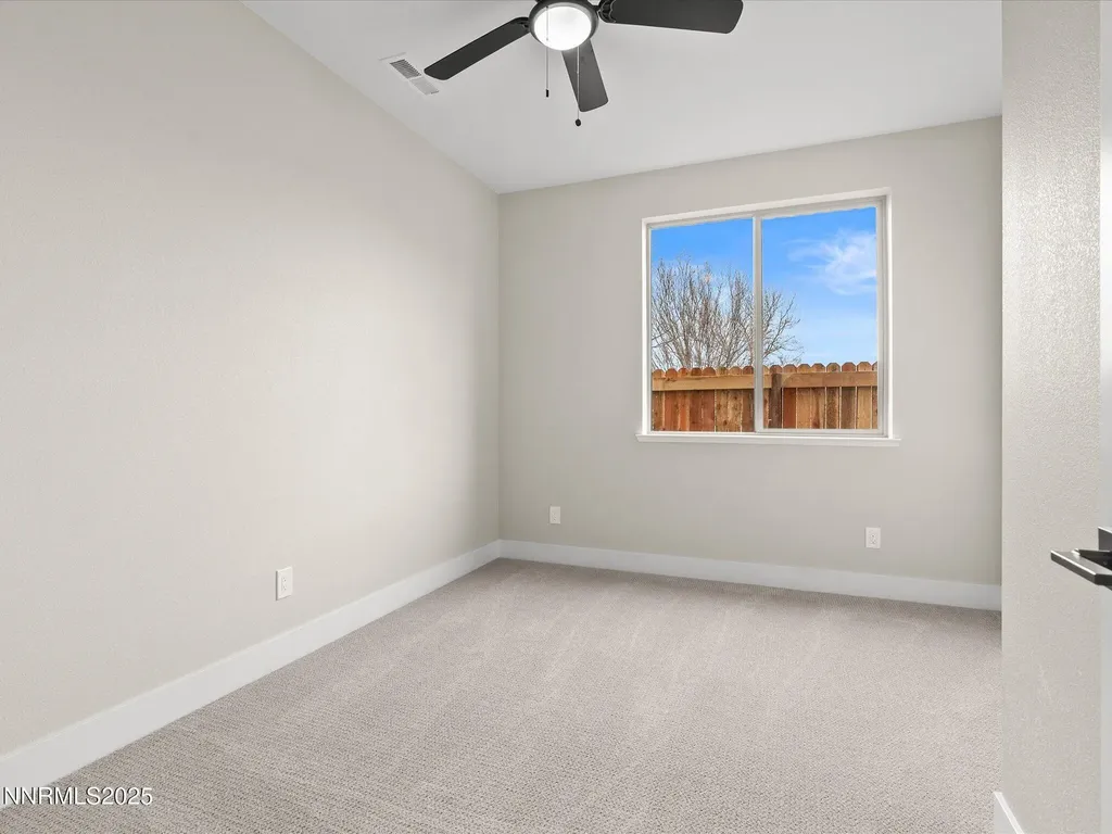 3602 Oakridge Sparks NV 89436