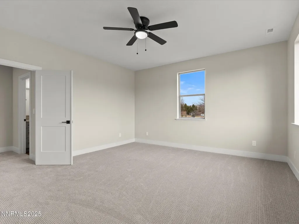 3602 Oakridge Sparks NV 89436