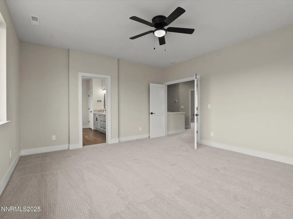 3602 Oakridge Sparks NV 89436
