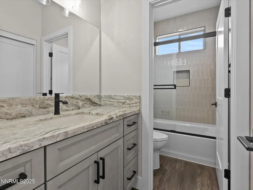 3602 Oakridge Sparks NV 89436