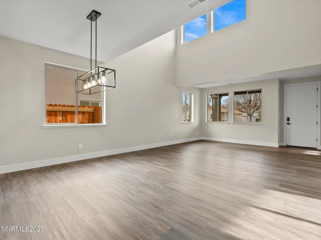 3602 Oakridge Sparks NV 89436