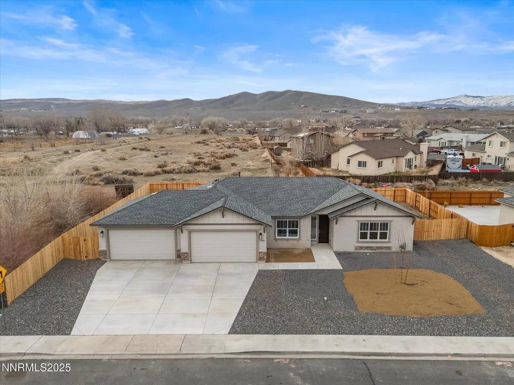 2555 Emerson Fernley NV 89408