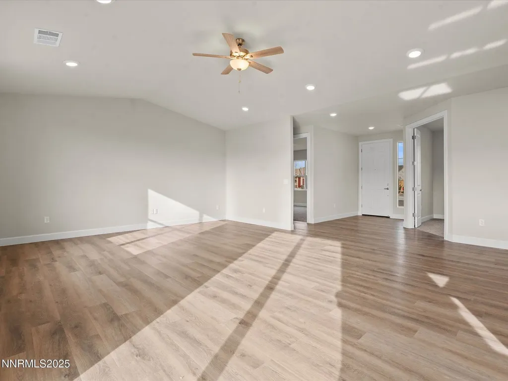 2555 Emerson Fernley NV 89408