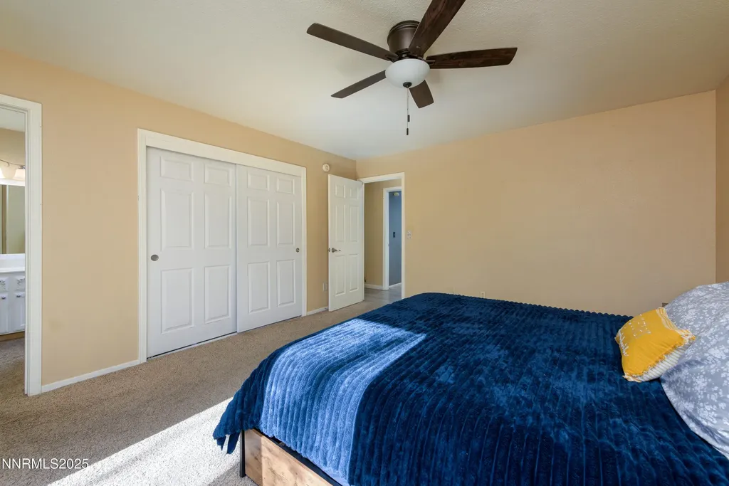 207 Thornwood Dayton NV 89403