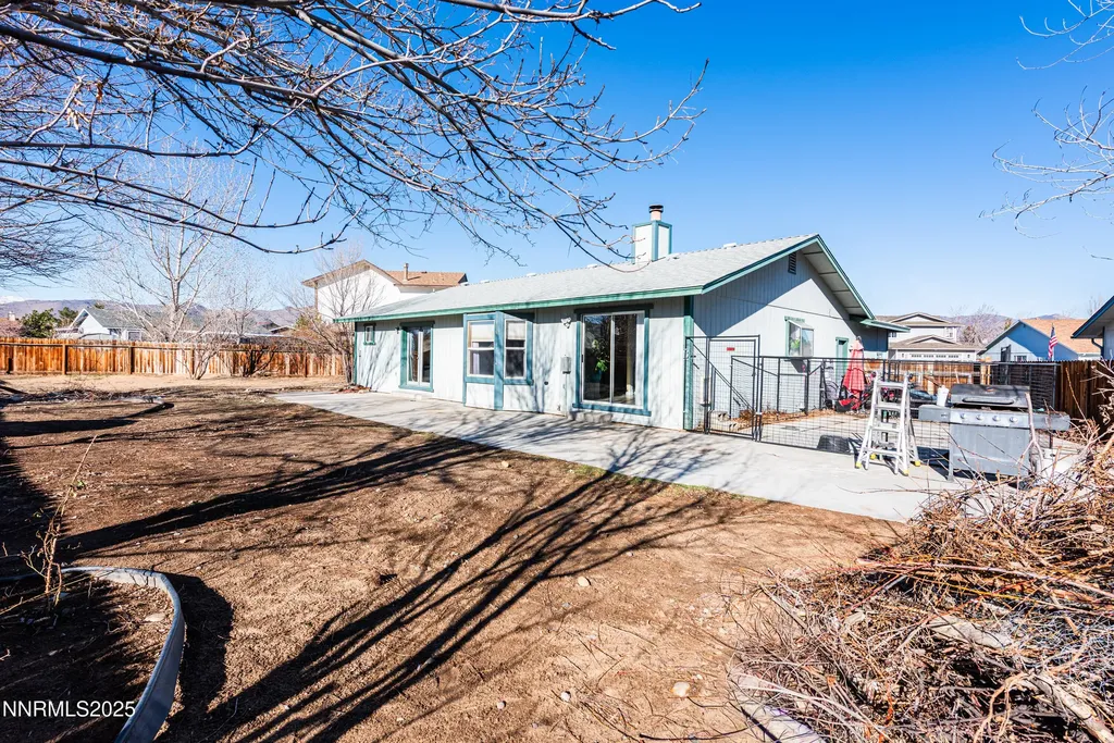 207 Thornwood Dayton NV 89403