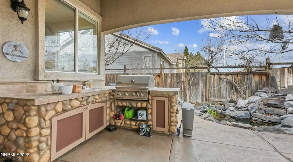 6894 Cinnamon Sparks NV 89436