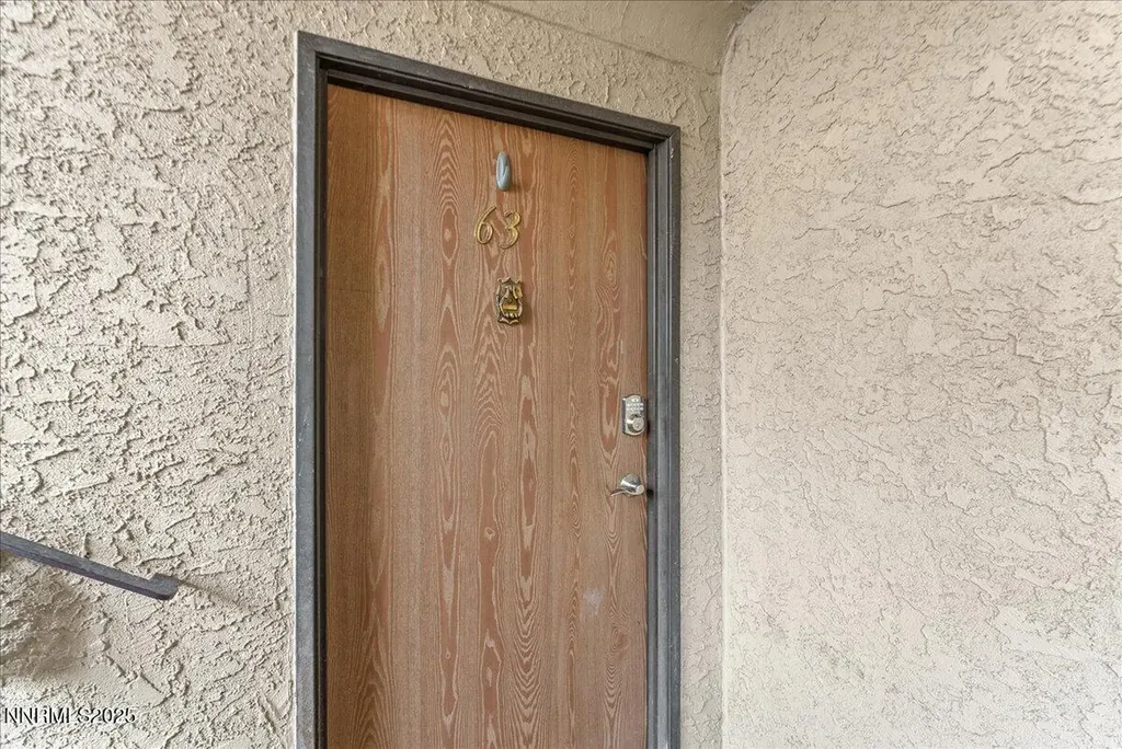 63 Vista Rafael Reno NV 89503