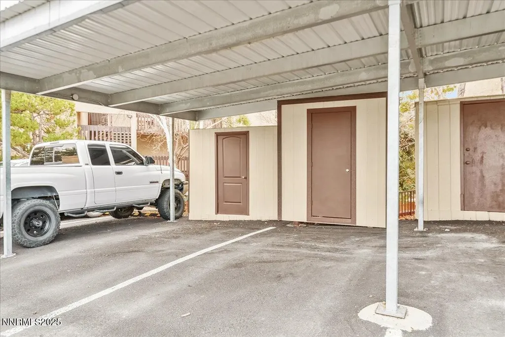63 Vista Rafael Reno NV 89503