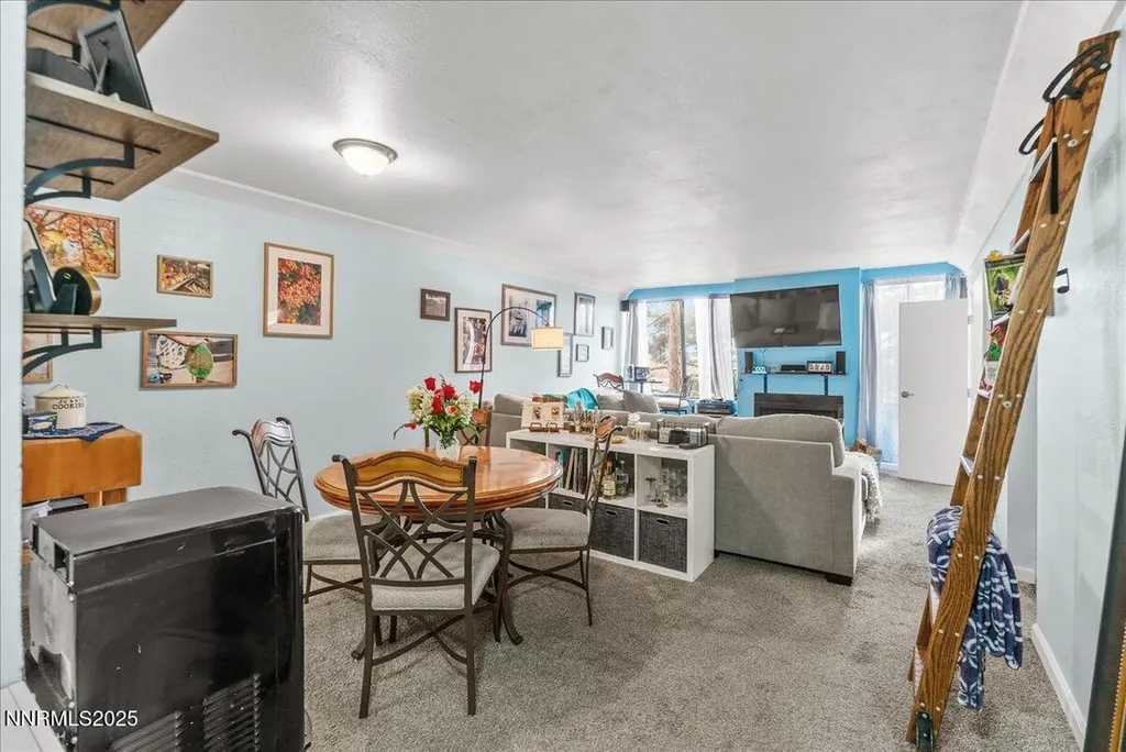 63 Vista Rafael Reno NV 89503