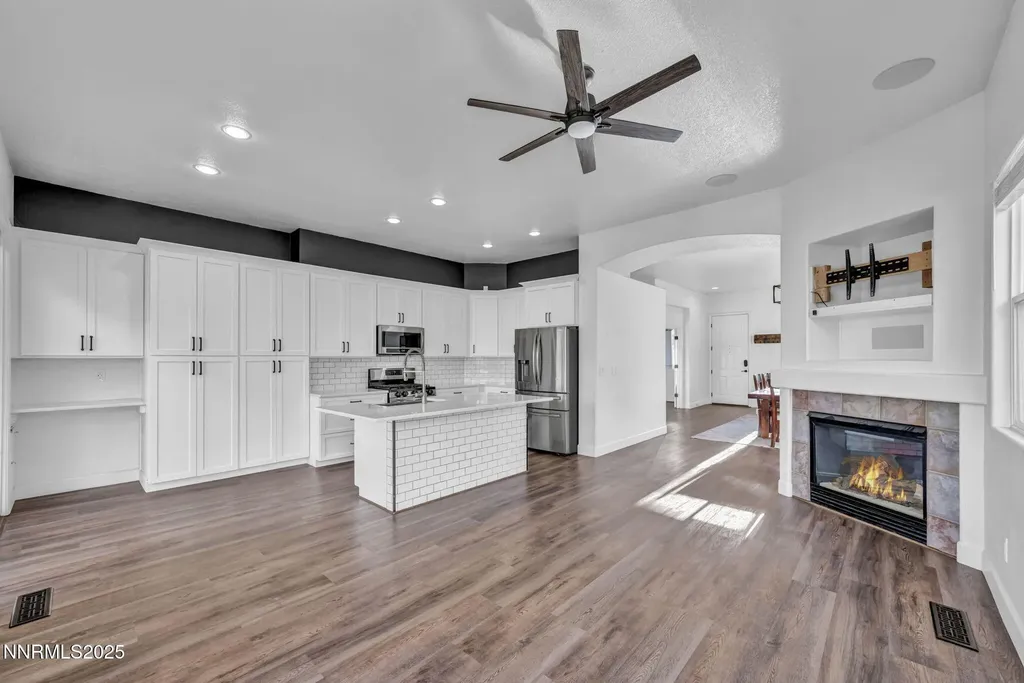 9638 Thunder Mountain Reno NV 89521