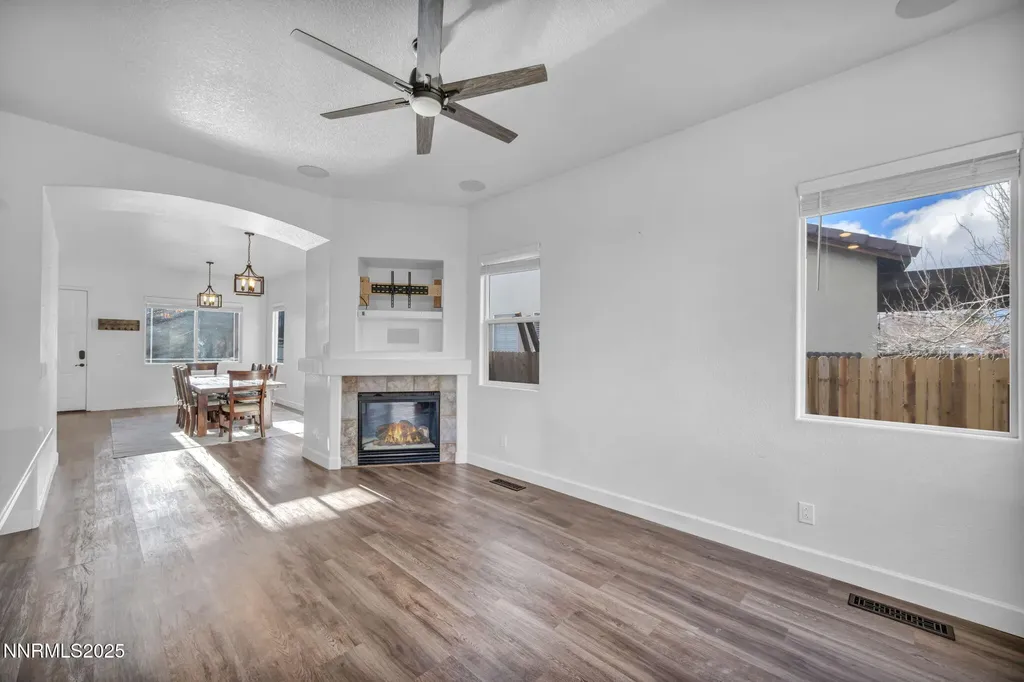 9638 Thunder Mountain Reno NV 89521
