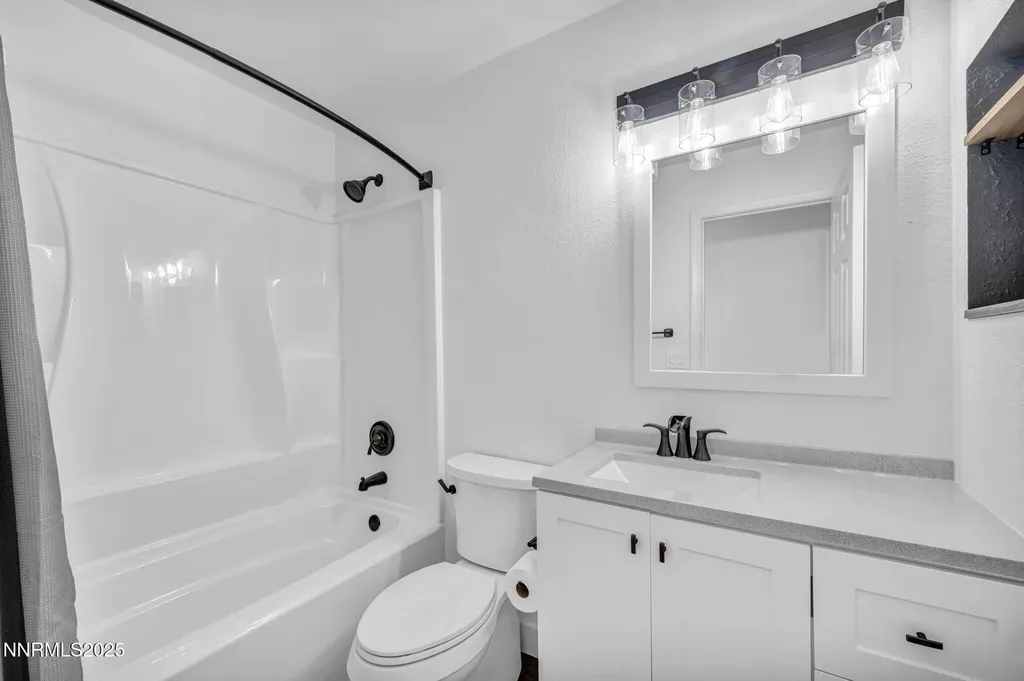 9638 Thunder Mountain Reno NV 89521